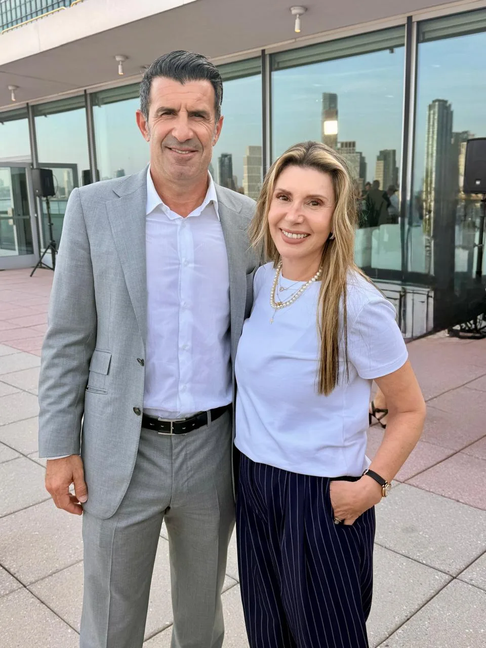 Andréia Batista com Luís Figo